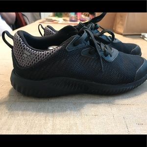 Adidas boys shoes size 2